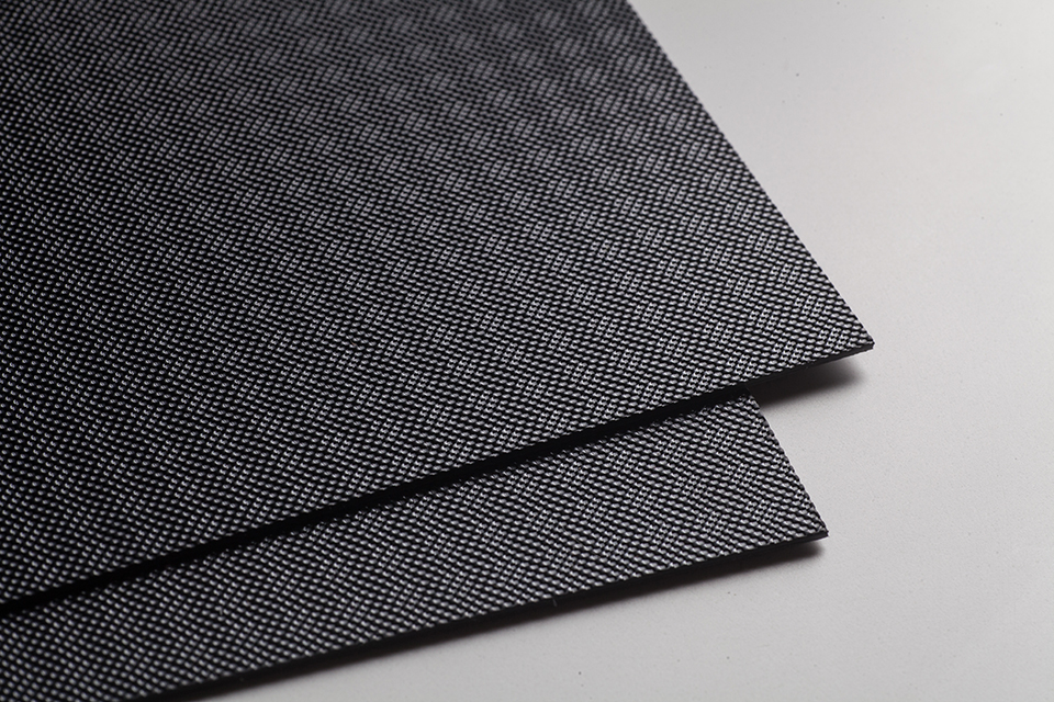 K-StrongBox zásuvka H86/500mm, titan, protiskluz Ago-Kristall 600 černá